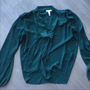 Tie around neck blouse